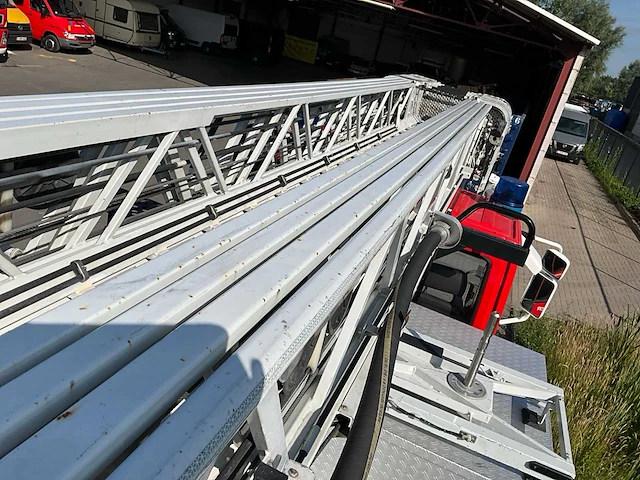 1997 iveco ml150 e27 magirus ladderwagen - afbeelding 31 van  77