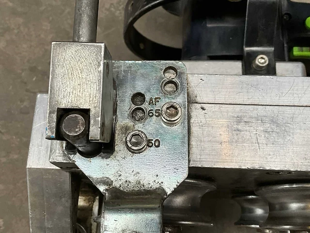 1997 kalzip zipping machine voor dakplaten metaalconstructie - afbeelding 6 van  9