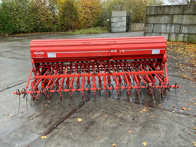 1997 kuhn nodet bs v6 precisiezaaimachine - afbeelding 12 van  17