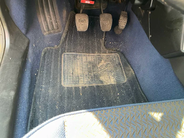 1997 lancia delta personenauto - afbeelding 14 van  50