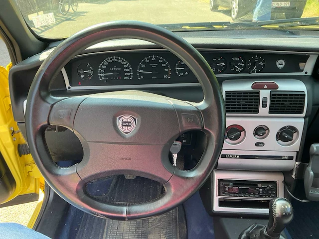1997 lancia delta personenauto - afbeelding 16 van  50