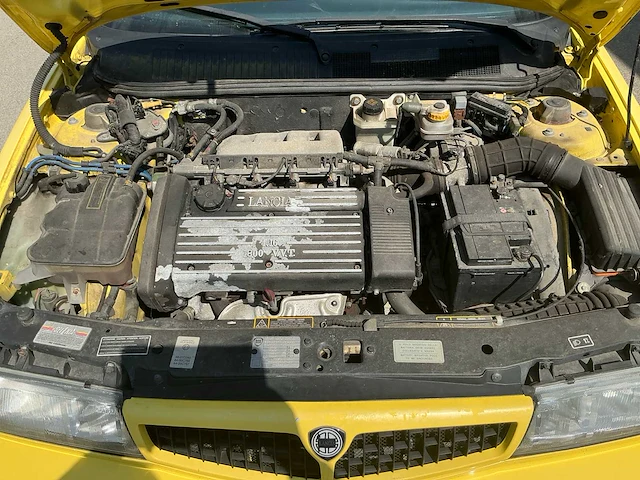 1997 lancia delta personenauto - afbeelding 38 van  50