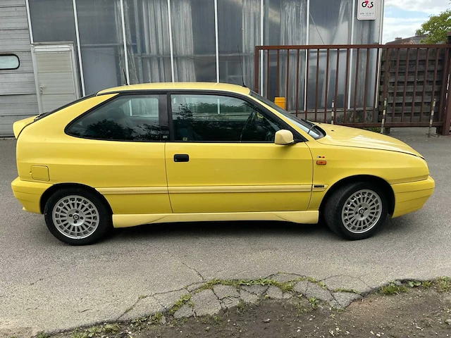 1997 lancia delta personenauto - afbeelding 49 van  50