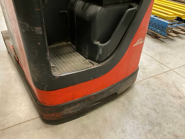 1997 linde r16n reach-truck - afbeelding 13 van  14