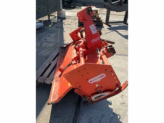 1997 maschio a140 grondfrees - afbeelding 4 van  12