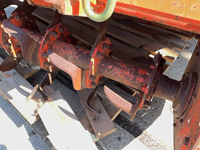 1997 maschio a140 grondfrees - afbeelding 9 van  12