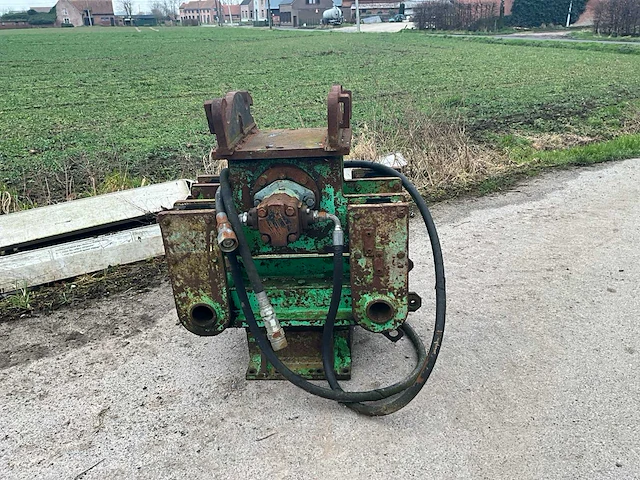 1997 montabert-tramac trilblok - afbeelding 1 van  5
