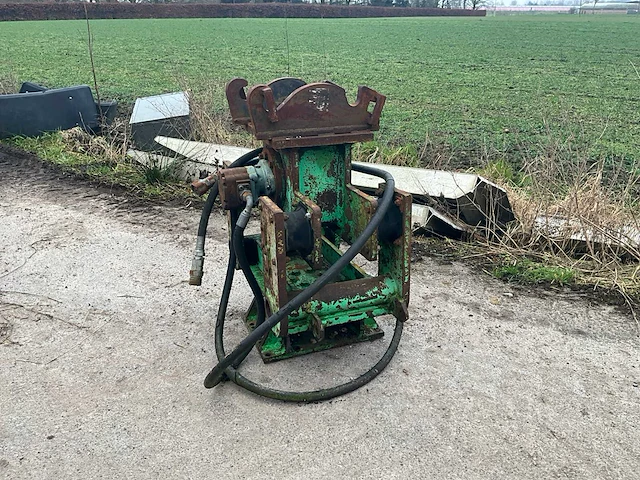 1997 montabert-tramac trilblok - afbeelding 2 van  5