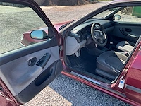 1997 peugeot 406 personenauto 1.9 d - afbeelding 24 van  35