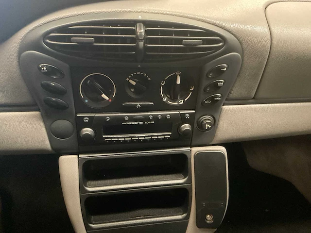 1997 porsche boxster personenauto - afbeelding 9 van  24