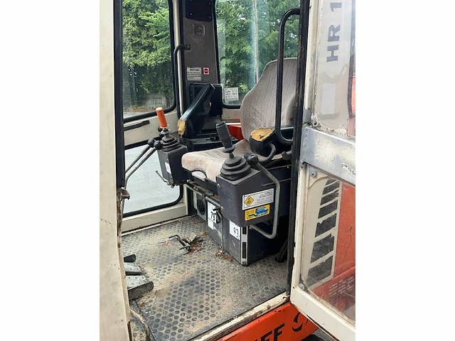 1997 schaeff hr12 rupsgraafmachine - afbeelding 17 van  23