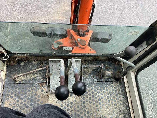 1997 schaeff hr12 rupsgraafmachine - afbeelding 18 van  23