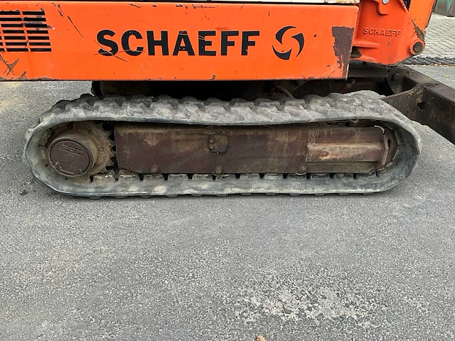 1997 schaeff hr12 rupsgraafmachine - afbeelding 8 van  23