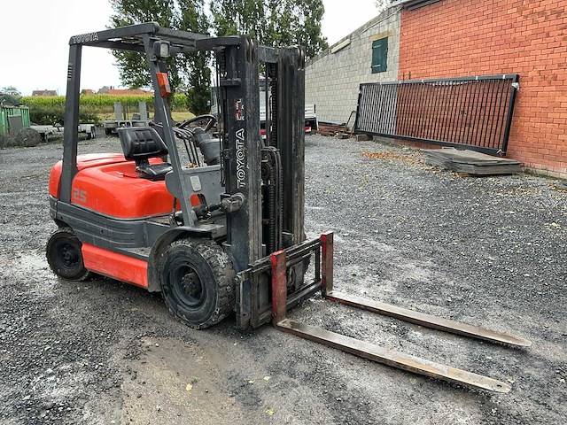 1997 toyota 02-6fdf25 vorkheftruck - afbeelding 10 van  12