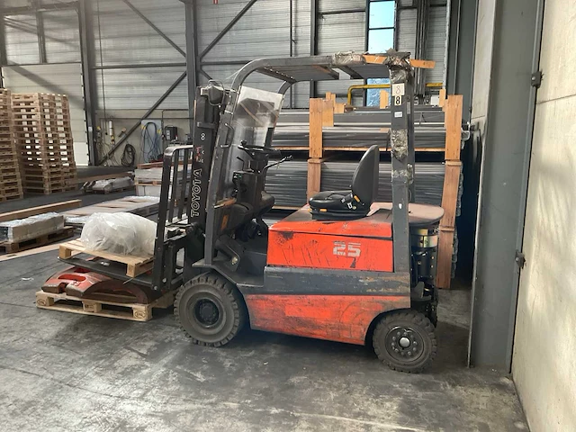 1997 toyota fbmf25 vorkheftruck - afbeelding 5 van  12