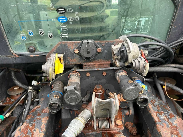 1997 valmet 845 bosbouwtractor - afbeelding 8 van  18