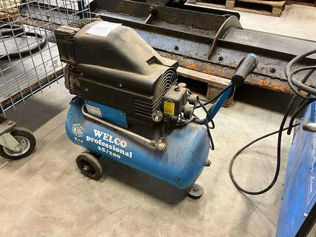 1997 welco professional 25/280 luchtcompressor - afbeelding 1 van  5