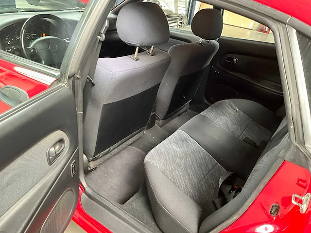 1998 - mazda 323f - personenauto - afbeelding 2 van  34