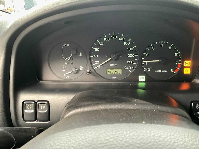 1998 - mazda 323f - personenauto - afbeelding 20 van  34