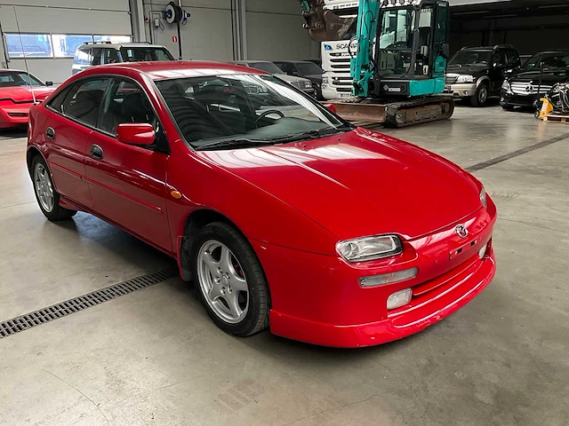 1998 - mazda 323f - personenauto - afbeelding 23 van  34