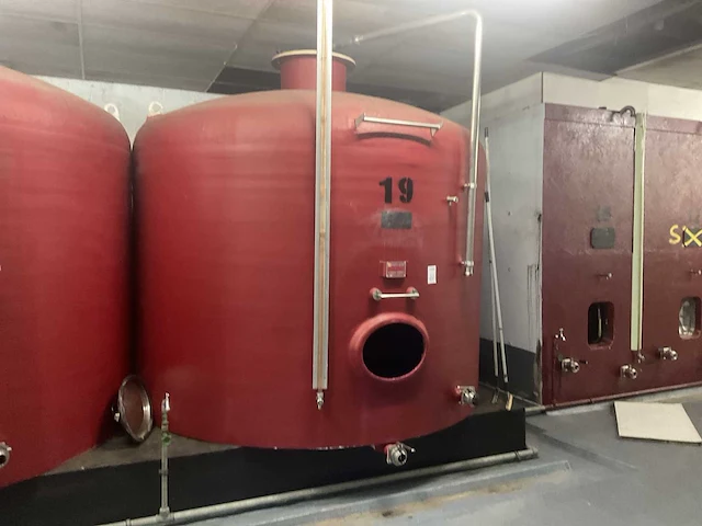 1998 agrifoy-cuverie wijnopslagtank - afbeelding 2 van  5