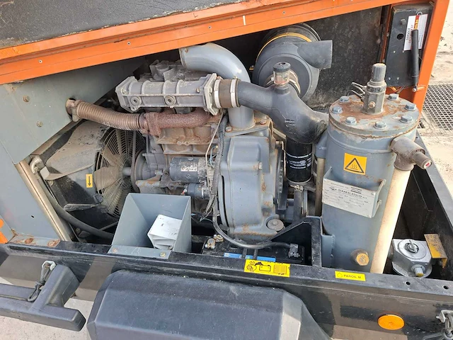 1998 atlas copco xas 55 mobiele perslucht compressor - afbeelding 5 van  6