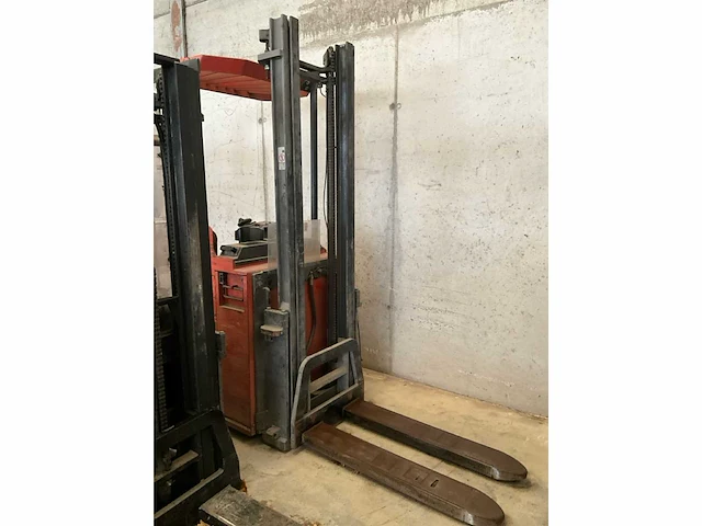 1998 bt sps1.35 reach truck - afbeelding 2 van  7