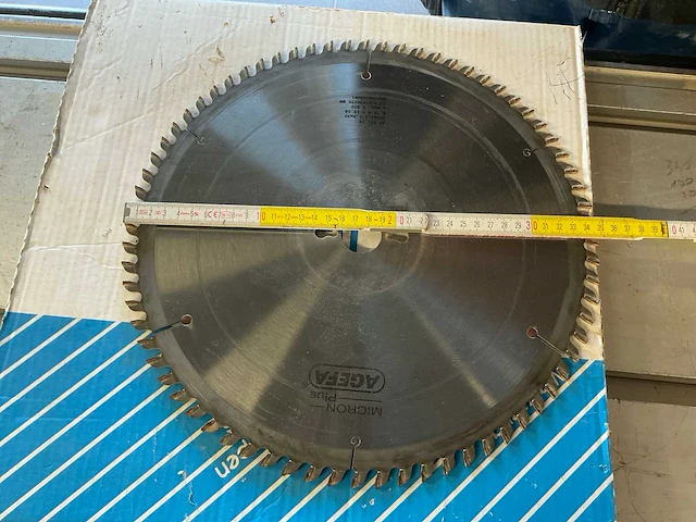 1998 constant philips 00226p001 paneelcirkelzaagmachine - afbeelding 17 van  23