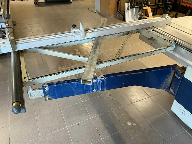 1998 constant philips 00226p001 paneelcirkelzaagmachine - afbeelding 4 van  23