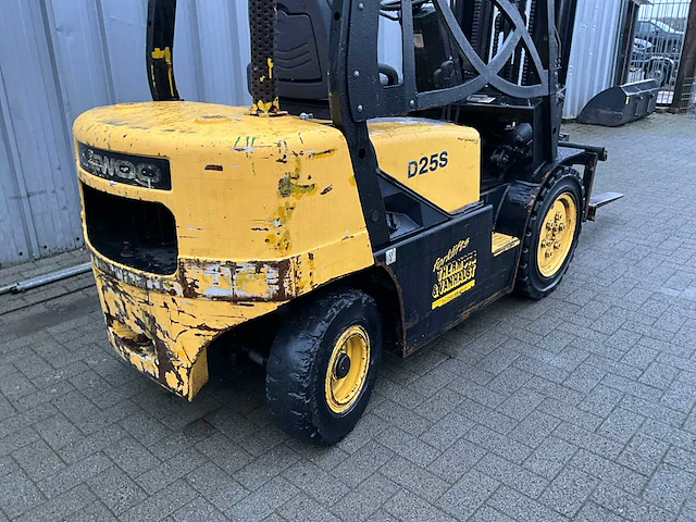 1998 daewoo d25s vorkheftruck - afbeelding 14 van  17