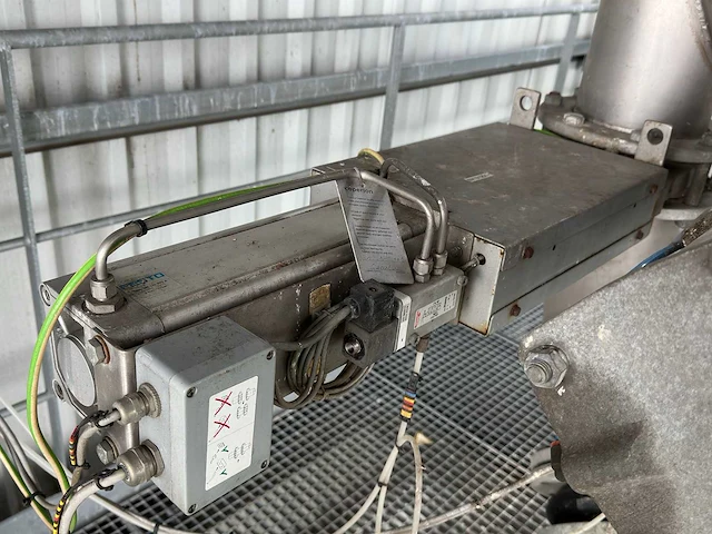 1998 ellitmetal silobouw tank / schip - afbeelding 18 van  32
