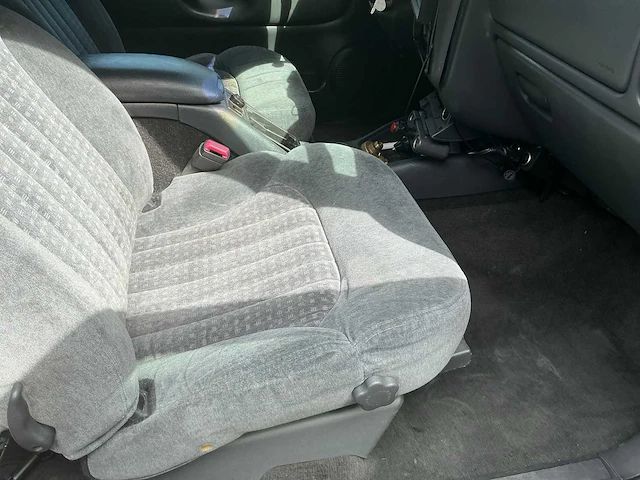 1998 gmc jimmy lpg +benzine lichte vracht - afbeelding 31 van  55