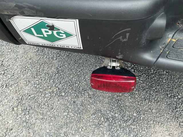 1998 gmc jimmy lpg +benzine lichte vracht - afbeelding 36 van  55
