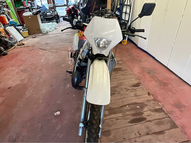 1998 honda crm 125 moto - afbeelding 5 van  10