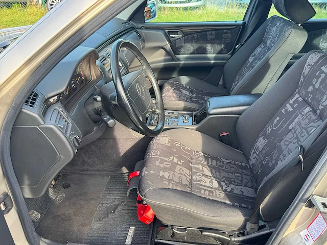 1998 mercedes e220 cdi personenauto - afbeelding 7 van  50