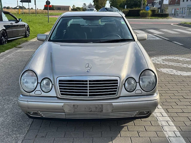 1998 mercedes e220 cdi personenauto - afbeelding 49 van  50