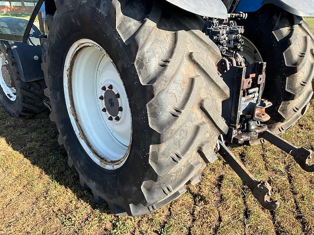 1998 new holland 8360 dt vierwielaangedreven landbouwtractor - afbeelding 11 van  30