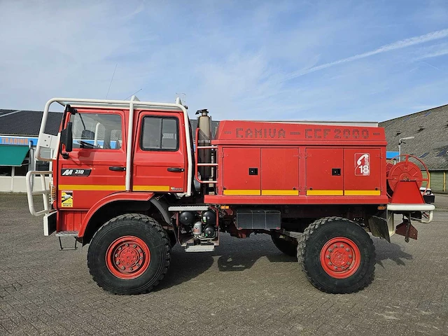 1998 renault m210 2000l watertank vrachtwagen - afbeelding 21 van  22