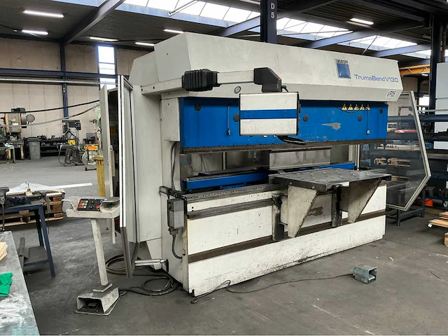 1998 trumpf trumabend v130 vouwmachine - afbeelding 14 van  19