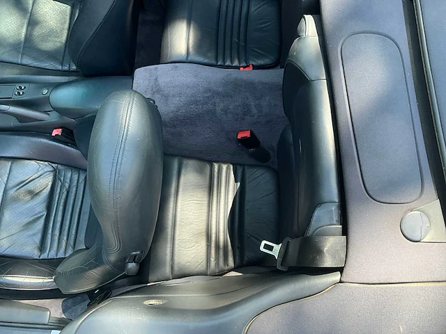 1999 - porsche 996 - personenauto - afbeelding 31 van  57