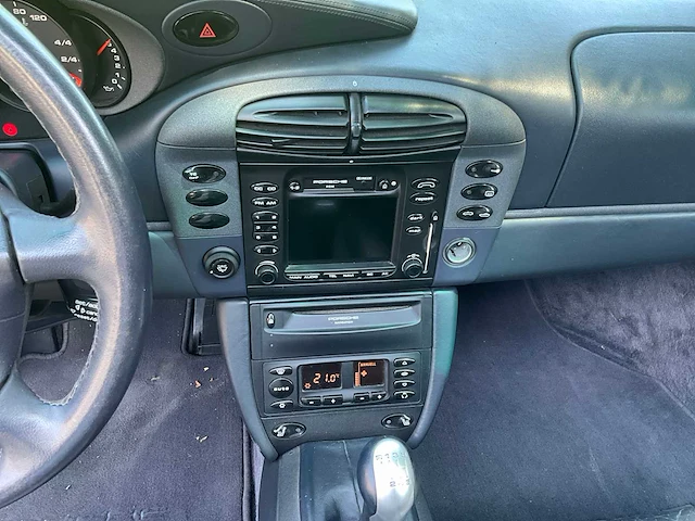 1999 - porsche 996 - personenauto - afbeelding 37 van  57