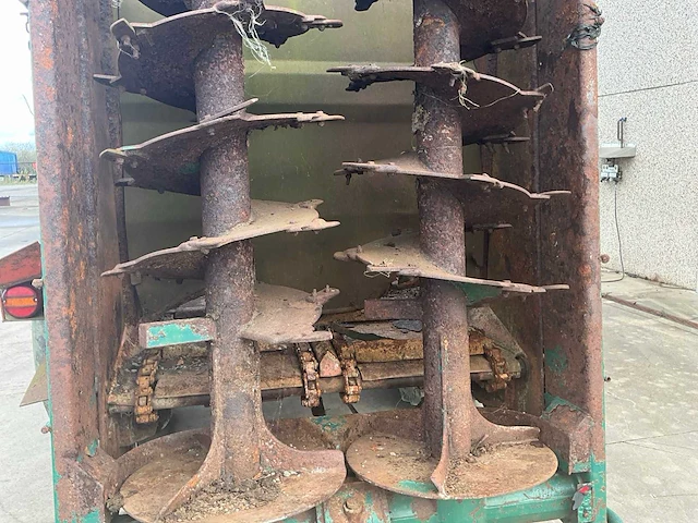 1999 b. chard b7150 mestcontainer - afbeelding 15 van  28