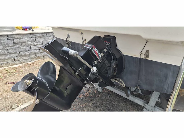 1999 bayliner siera 2355 - afbeelding 59 van  90