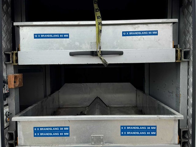 1999 daf ae55ce brandweerwagen - rosenbauer monnex poederblusinstallatie - afbeelding 3 van  35