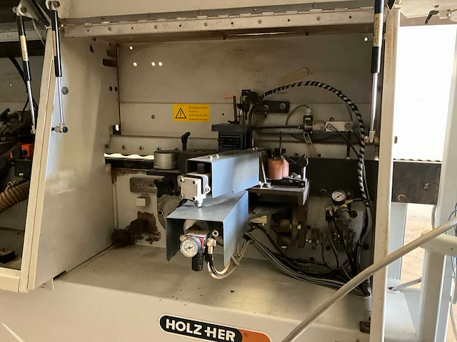 1999 holzher sprint 1411 pvc kantenlijmmachines - afbeelding 2 van  18
