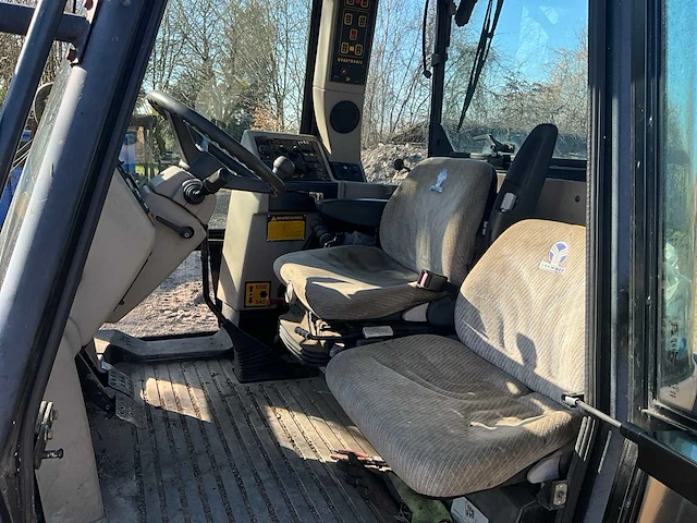 1999 jcb fastrac 2135 4-wheel drive tractor - afbeelding 15 van  31