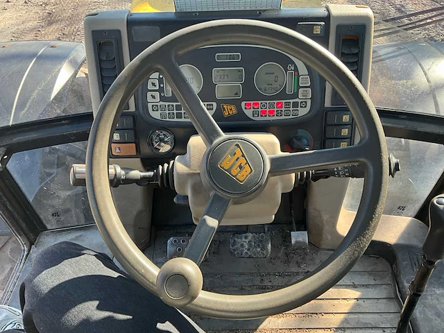 1999 jcb fastrac 2135 4-wheel drive tractor - afbeelding 17 van  31