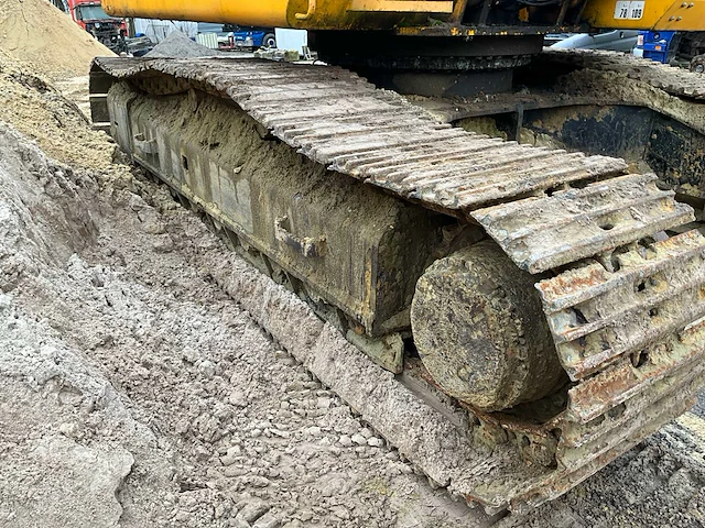 1999 jcb js450hd rupsgraafmachine - afbeelding 24 van  34
