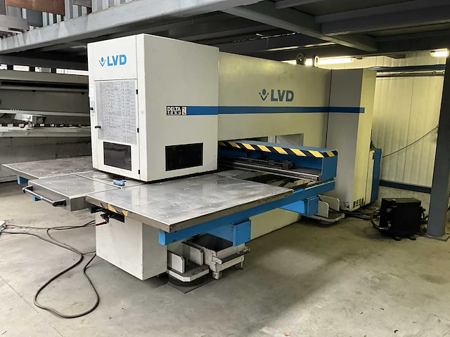 1999 lvd delta 1250 tk ponsmachine - afbeelding 12 van  24
