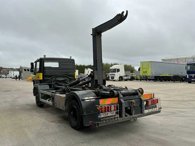 1999 mercedes-benz e 1514 container haakwagen - afbeelding 47 van  49